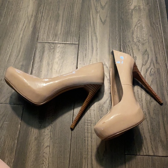 Beige Pumps - Picture 5 of 5